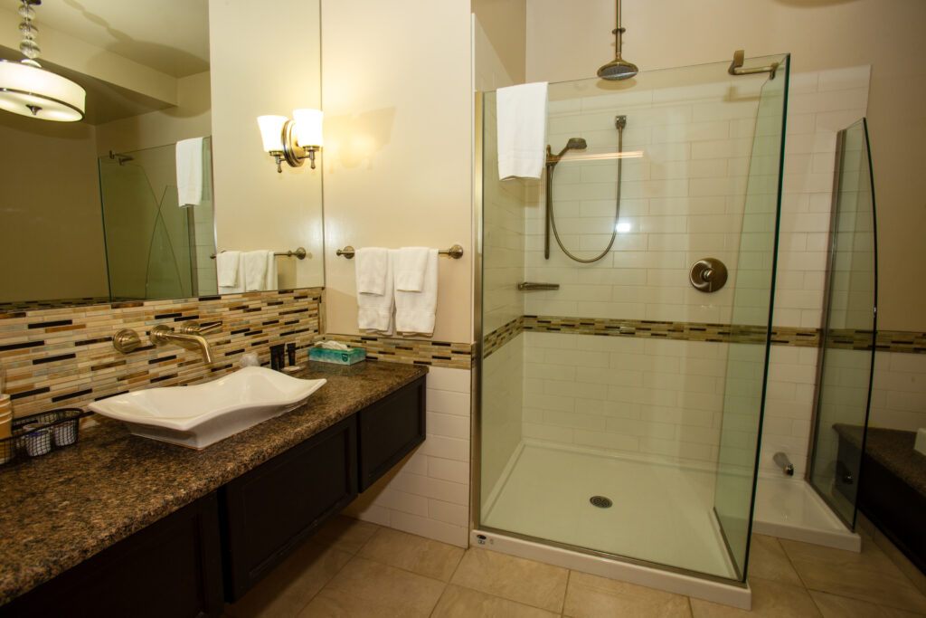 Oak Jacuzzi Upper Floor