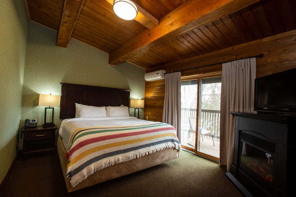 Oak Jacuzzi Upper Floor