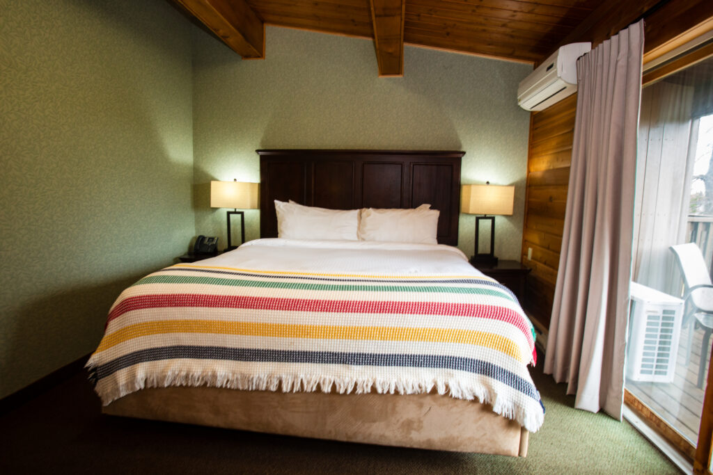 Oak Jacuzzi Upper Floor