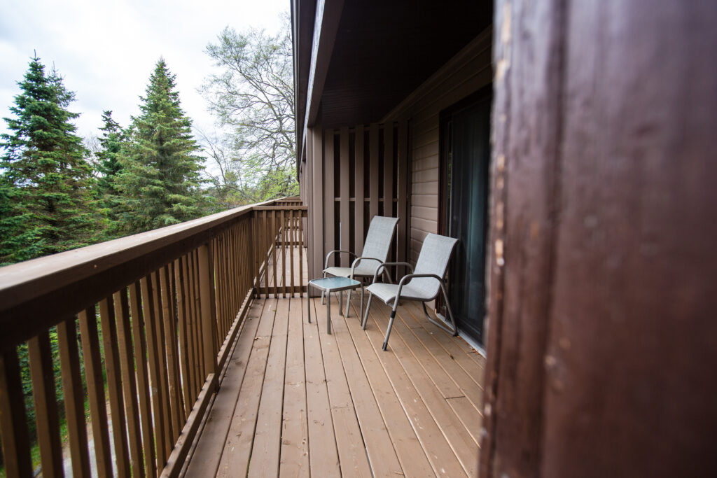 Oak Jacuzzi Upper Floor
