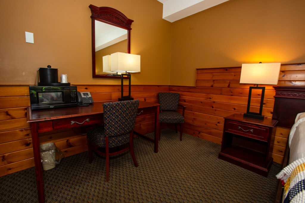 0186-Pine_Fireplace_Suite