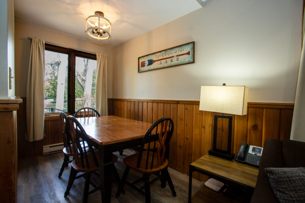 0243-Blue_Water_Cottage