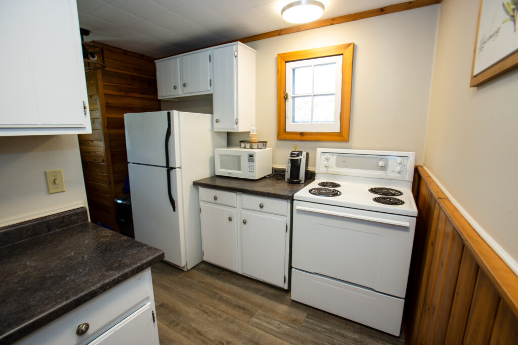 0245-Blue_Water_Cottage