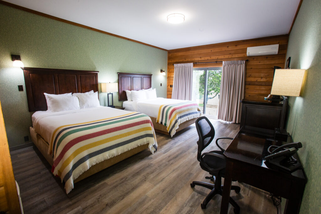 Main Lodge Lower Level Deluxe 2 Queen