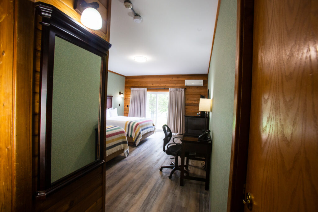 Main Lodge Lower Level Deluxe 2 Queen